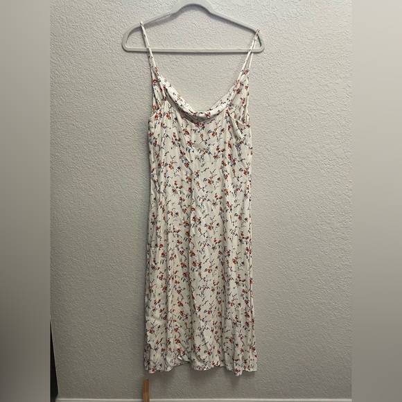NWT Reformation Astrid Dress in Gabrielle Large - Picture 6 of 15